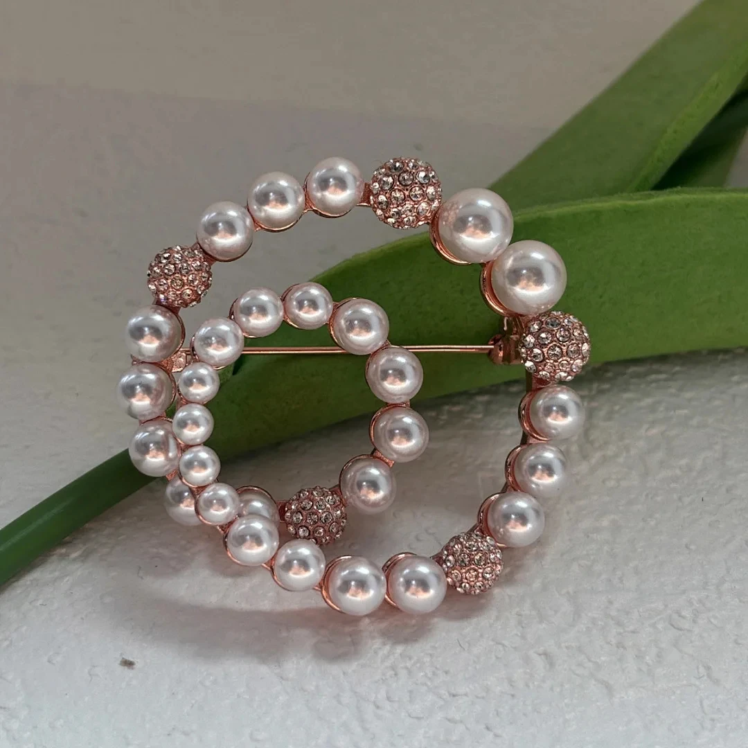 New Modern Linked‑Circle Jewelry Collection for Women, Matching Necklace Earrings Bracelet Set for Celebration & Daily Wear