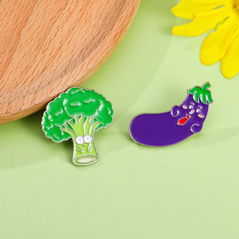 Cute Vegetable Metal Brooch Green Broccoli Bonus Tie Eggplant Mr. Cartoon Vegetable Enamel Badge Punk Lapel Pins Jewelry Gift