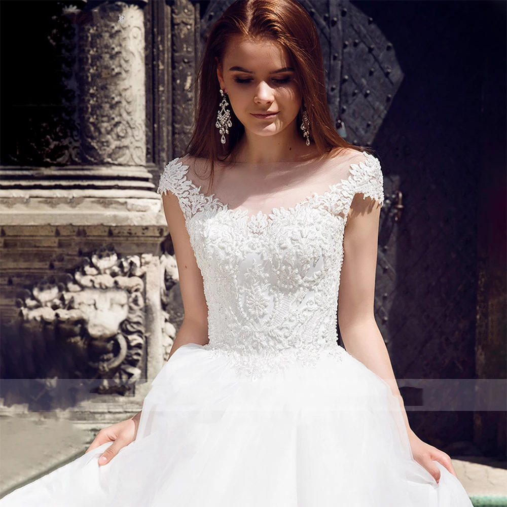 2025 Elegant Women Wedding Dresses Off Shoulder Lace Appliques A-Line Bridal Gowns Mopping Length Engagement Banquet Customized