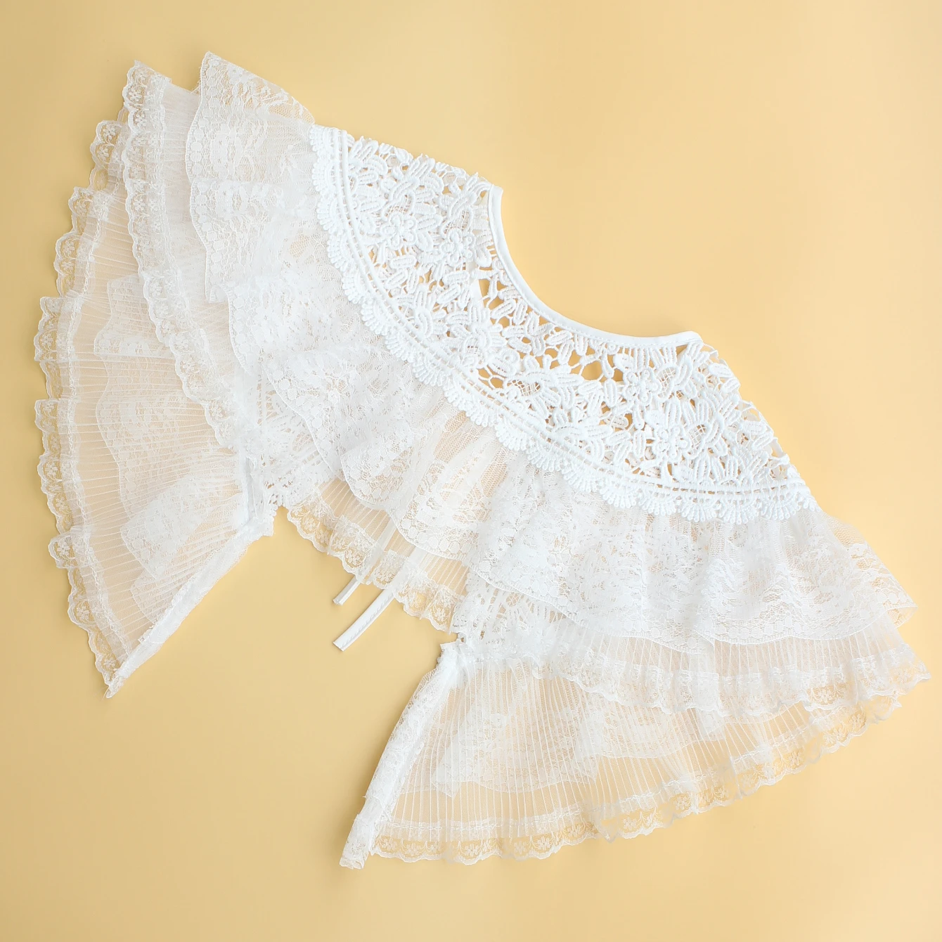 Multifunctional shawl-shaped false collar. Double-layer small broken flower lace scarf. Oversized. For ladies in spring, summer,