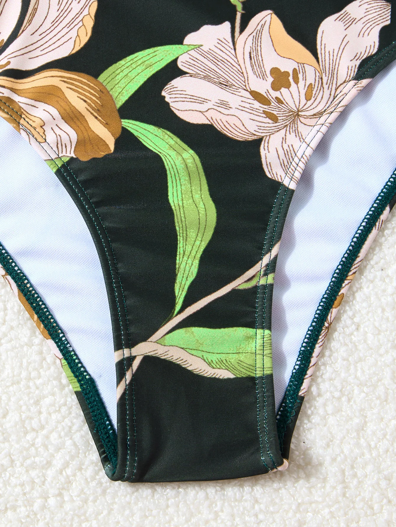 2025 ฤดูร้อนเซ็กซี่ชุดว่ายน้ํา One Piece และกระโปรง Flaxmaker Vintage ดอกไม้พิมพ์วันหยุด Beachwear และ Sarong หรูหราชุดว่ายน้ํา