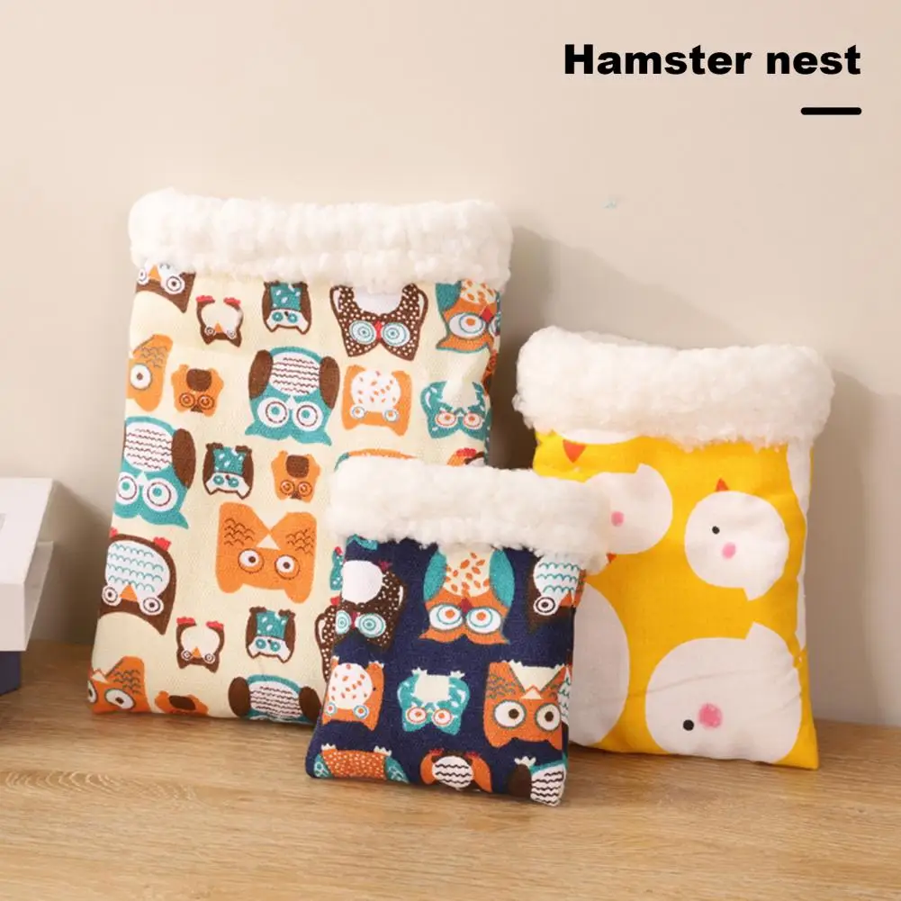 Winter Hamster Sleeping Bag Warm Plush Cage House Small Pet Bed Plush Guinea Pig Sleeping Bag Hamster House Pet Accessories