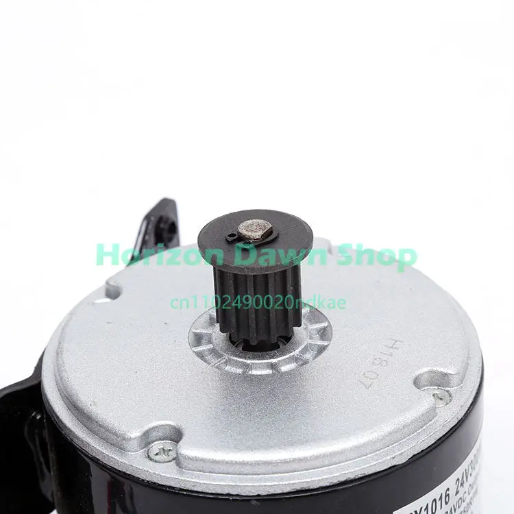 Mini Motorcycle Folding Scooter Accessories 24V 300W Brushed Synchronous Wheel Motor Electric Motor