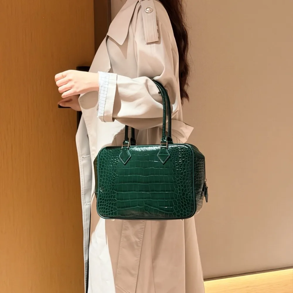 New Crocodile Pattern Men's and Women's Briefcase Large-capacity Bag Fashionable Casual Portable High-end Fashion Computer