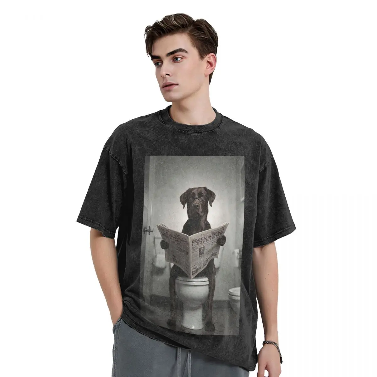 Chocolate Labrador Reading A Newspaper Washed T Shirts Casual Short Sleeve Hip Hop T-Shirt Streetwear Tops Tees for Men Women