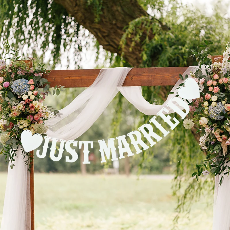White Just Married Paper Garland Vintage Marry Me Letter Bunting Banner Wedding Party Photo Props Bridal Shower Chair Table Deco