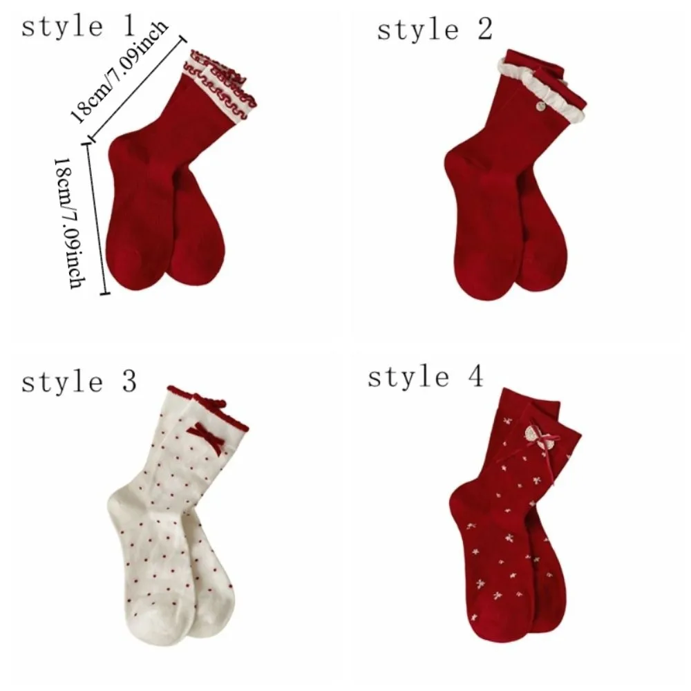 لطيف اللون الأحمر الحلو فتاة الجوارب طبقة مزدوجة مريحة منتصف أنبوب الجوارب القطنية الناعمة التراص الجوارب ارتداء اليومي