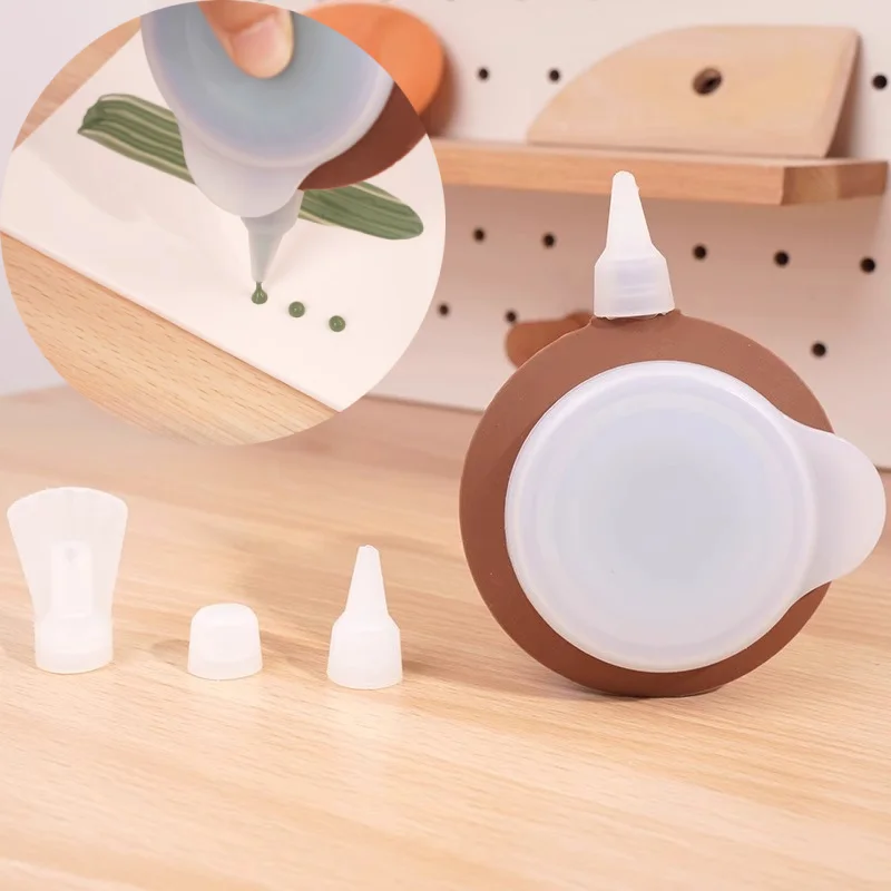 

Durable Three Mouth Pottery Rubber Squeezing Clay Kettle DIY Ceramic Creation Squeezing Smearing Painting Extruded Glaze Teapot
