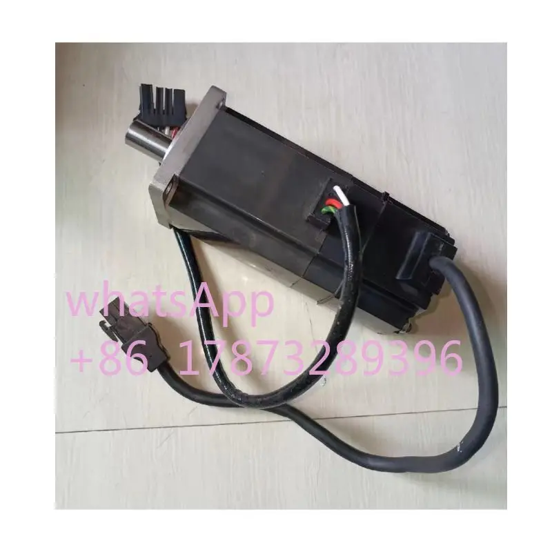 Servomotor usado HC-MFS43-S25 HC MFS43 S25 probado OK