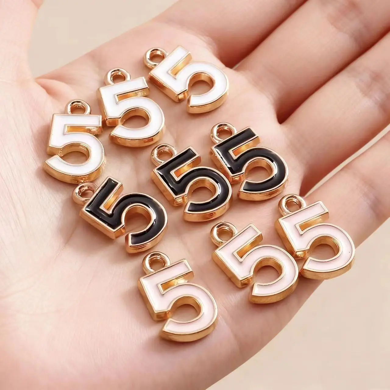 10Pcs Cartoon Enamel Perfume Black White Number 5 Charms Pendants for Necklaces Earrings DIY Handmade Jewelry Making Accessories
