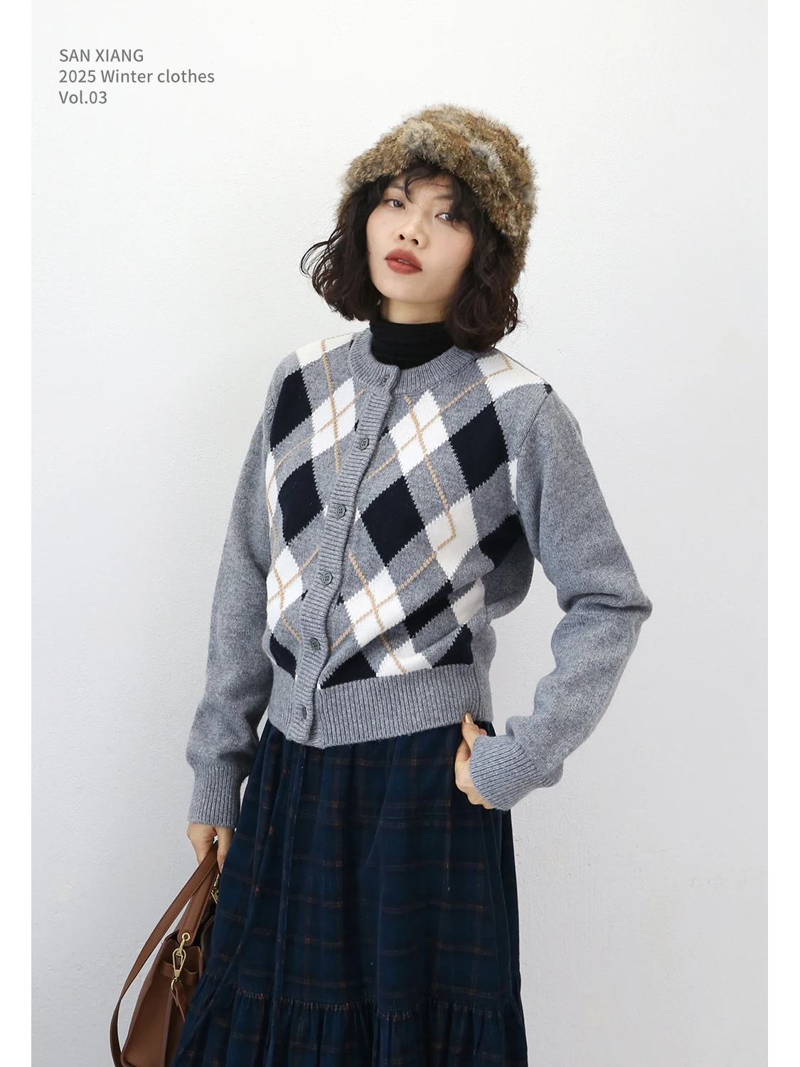 

Thiened Woolen Knitted Long Sve round Ne Sweater Briti Sle Plaid Design Women's Cardigan Knitwear Winter New Arrival