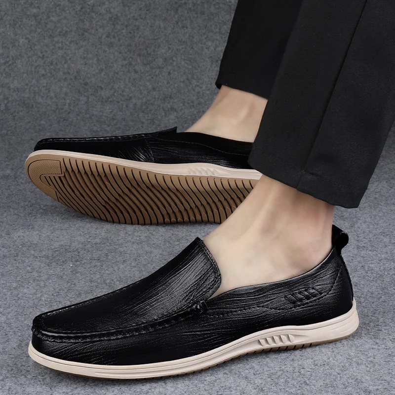 Men Genuine Leather Shoes 2022 New Casual Designer Shoes Slip On Fashion Summer Comfort Loafers Moccasins Men Driving Shoes