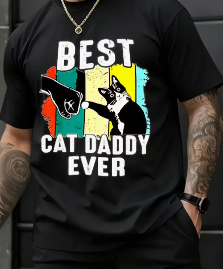 Best Cat Daddy Ever Father'S Day Gift Funny Cat Fist Bump Graphic T-Shirt Funny Gift Idea for Birthday Holiday or Everyday Wear