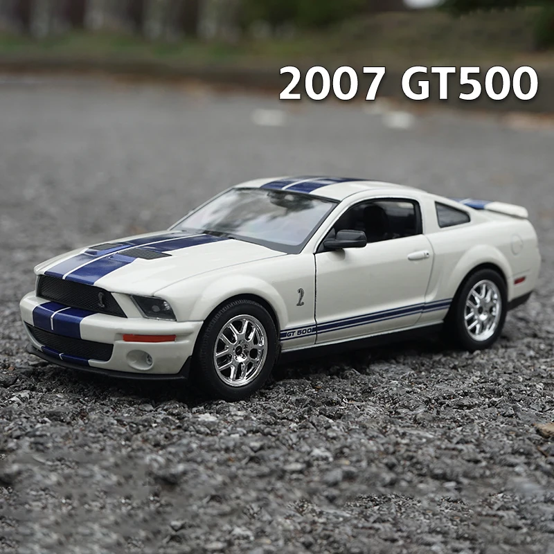 

Модель автомобиля WELLY 1:24 Ford Mustang Shelby GT500 Cobra 2007, детский игрушечный автомобиль из сплава