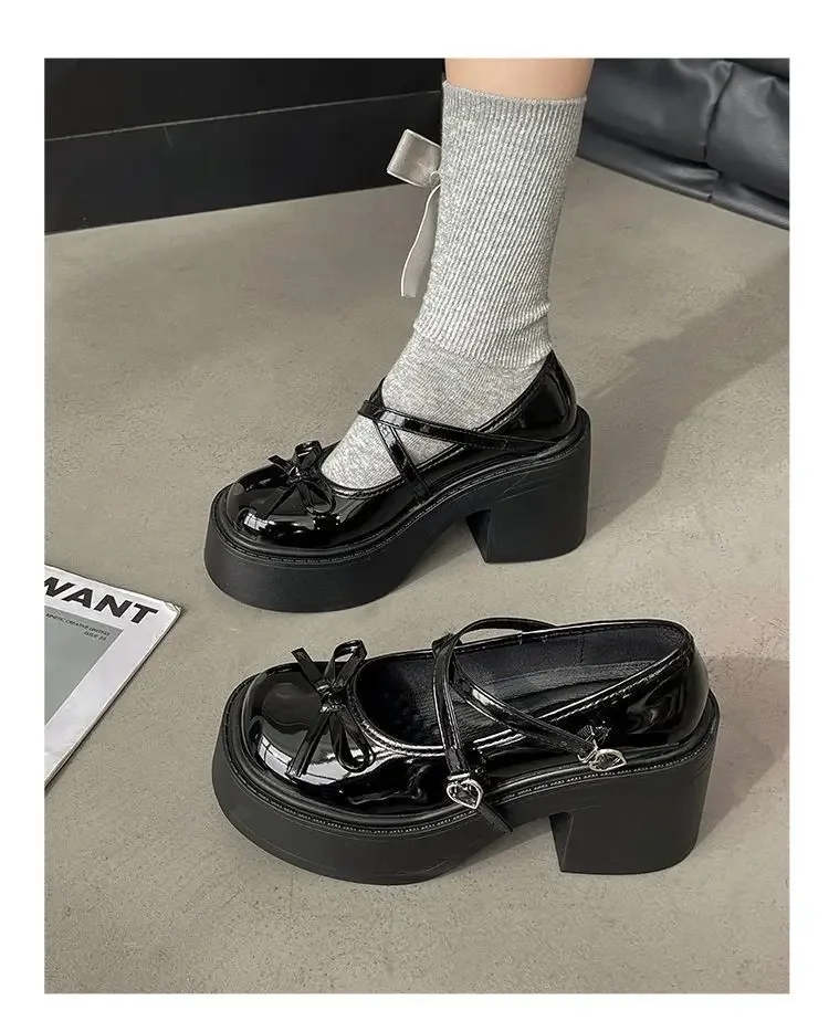 Damen-Pumps mit runder Zehenpartie für den Frühling, Mary Janes-Schuhe mit klobigem Absatz, Plateauschuhe für Damen, Kleiderschuhe für Studentinnen, Lolita-Schuhe mit Absatz für Damen – Detail 7