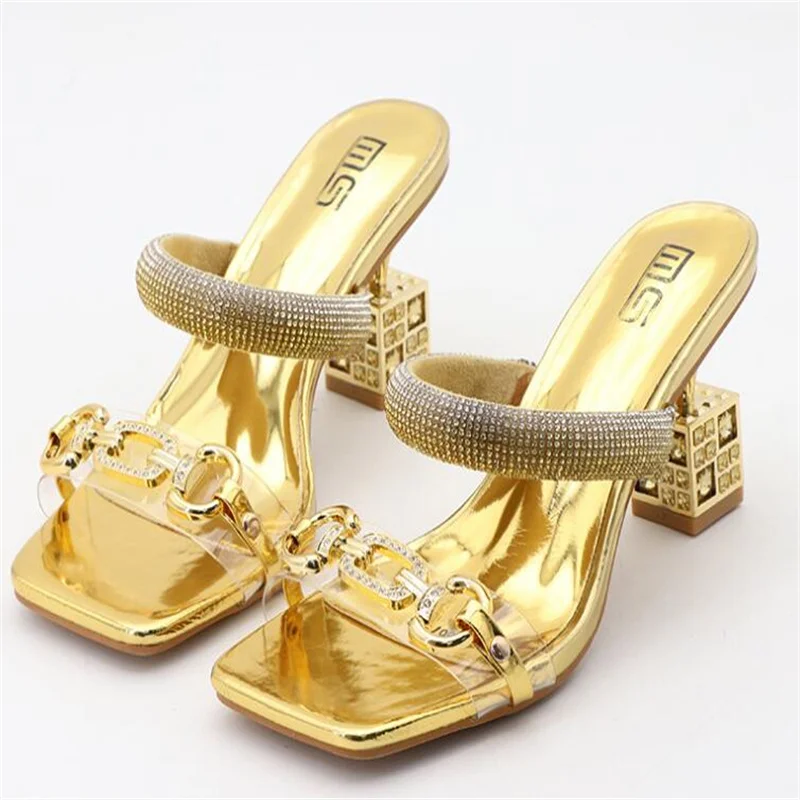 

Women's slippers 2025 summer fashion Transparent belt metal decoration box shaped square Alien heel high heels wearing sandals