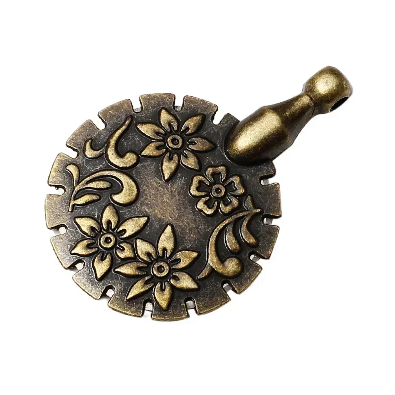 Fadenschneider im Vintage-Stil – DIY-Werkzeug zum Nähen aus Metall mit antikem Design zum Quilten, Sticken, zum Trimmen und Entfernen von Faden – Detail 2
