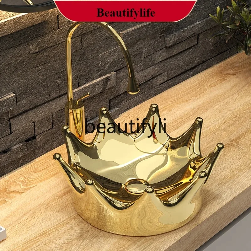 f156 창의적인 크라운 유럽식 세면대 금색 세라믹 세면대 원형 검정 세면대