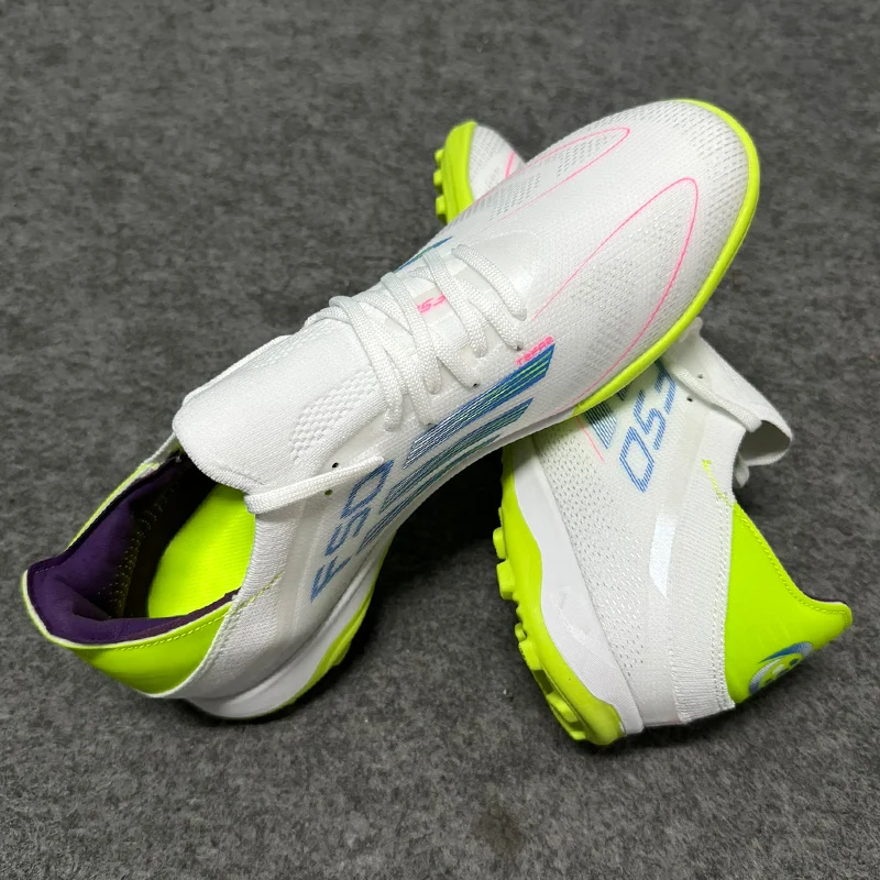 

New Men Fast TF/FG Soccer Shoes Professional Society Football Field Boots Comfortable Unisex Booties Ultralight Cleats Sneaker