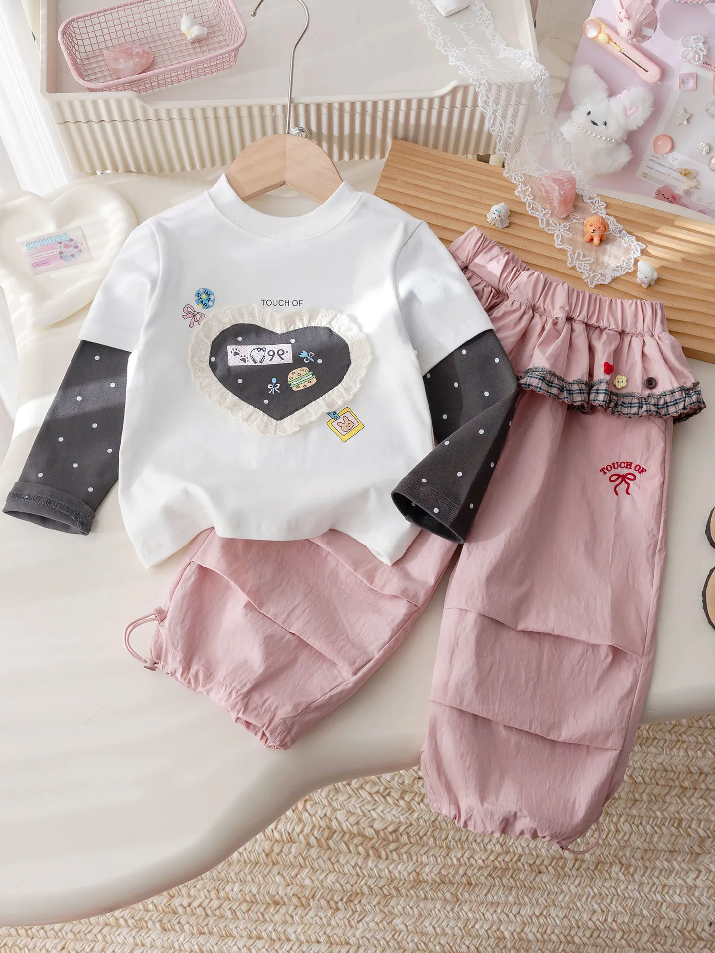 Baby Girls' Set Autumn Lace Patch Fake Two Piece Long Sleeved T-shirt + Pink Bow Embroidered Lace Cargo Pants Loose Trousers