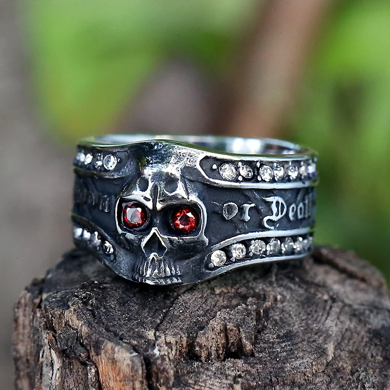 2022 New 316L Stainless steel Punk Rock Skull Ring With Red Eye Rock Death Metak Mike Biker Jewelry For Man Dropshipping Price