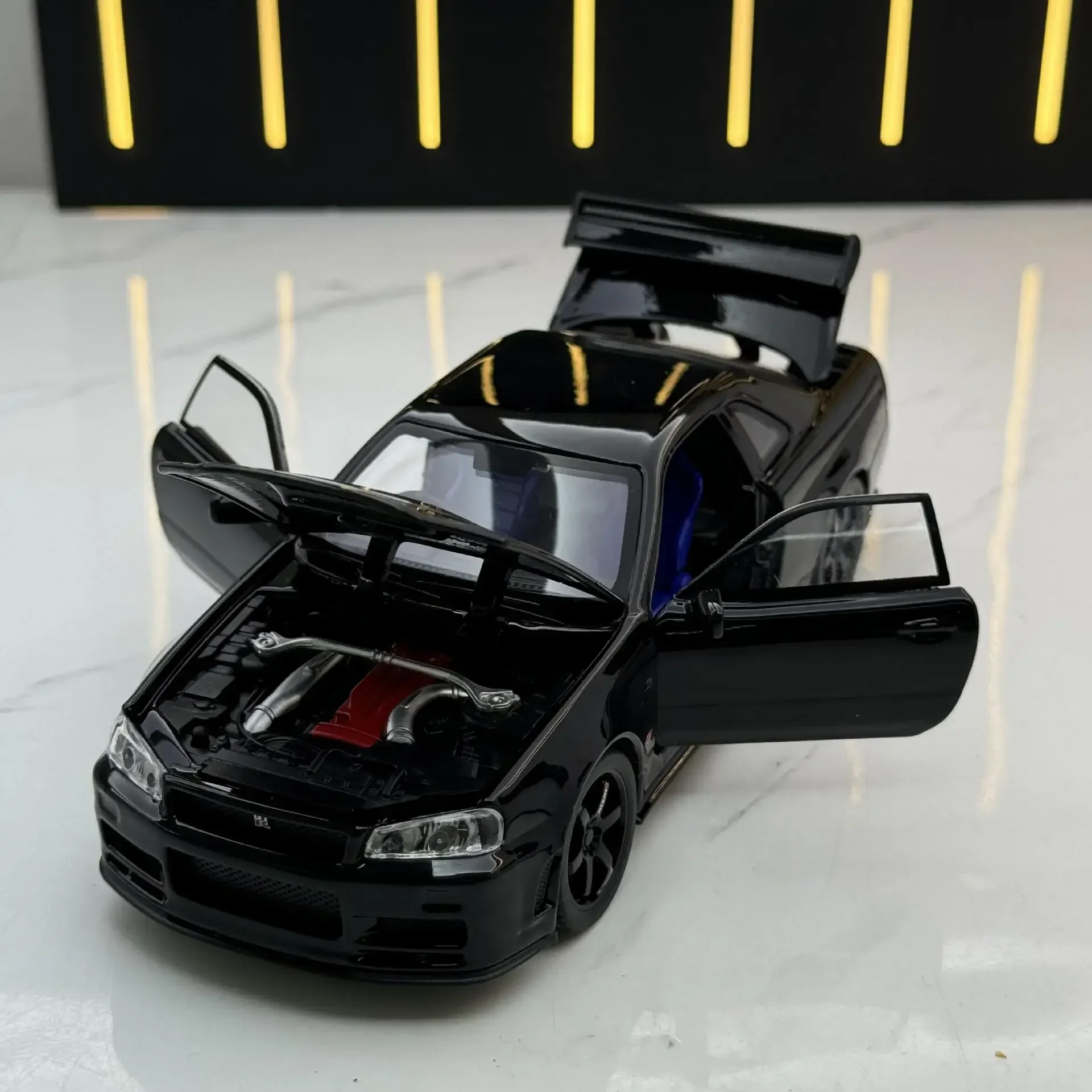 

1:32 Nissan Skyline GTR R34, масштабная модель автомобиля из сплава, литой под давлением металлический автомобиль, звук и свет, коллекционные детские игрушки, подарки