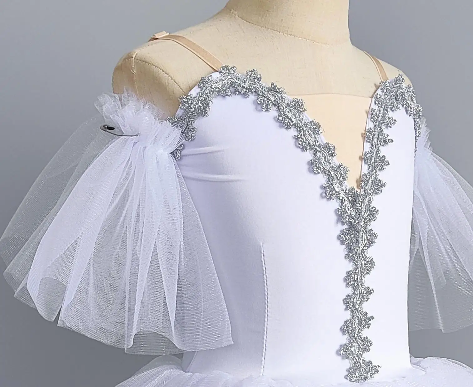 White Long Romantic Women Ballet Tutu Girl Ballet Dress For Girls Child Swan Lake Tutu Tulle Skate Ballerina Dress