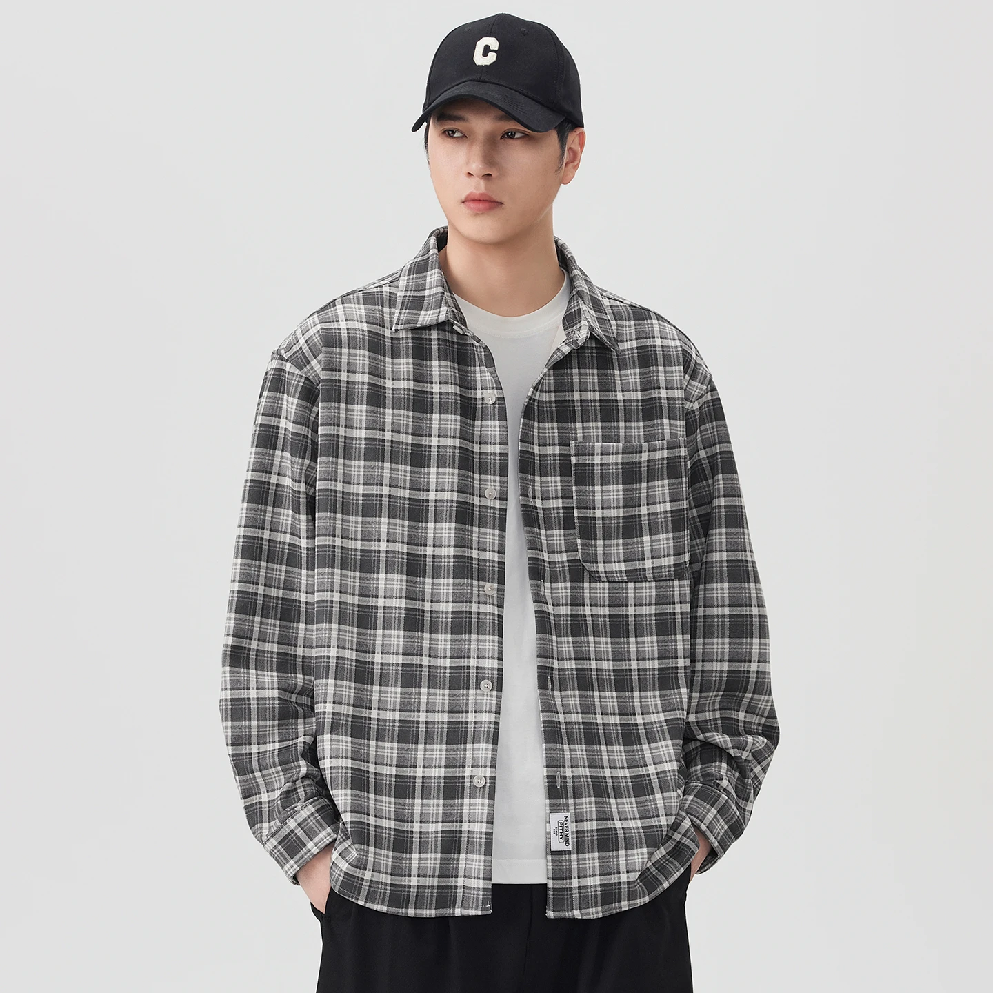 

New Men Streetwear Japanese Fashion Loose Casual Plus Size Long Sleeve Plaid Shirt Cardigan Campus Boys Girls Shirts Blouses