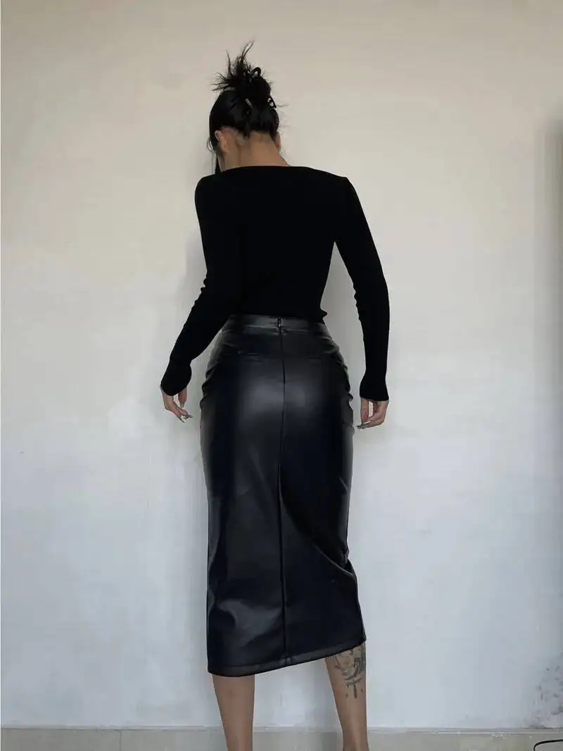 Media falda Sexy de cuero PU con abertura de un solo paso para mujer, nueva ropa informal ajustada de cintura alta, minivestido negro de PU a la moda para mujer YTM8