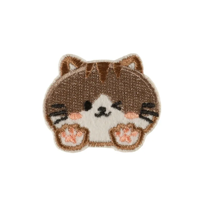 Lovely Animal Hand Sewing Patches Embroidery Patch Iron On Badge For Bag Clothing Accessories DIY Hot Selling Fabric