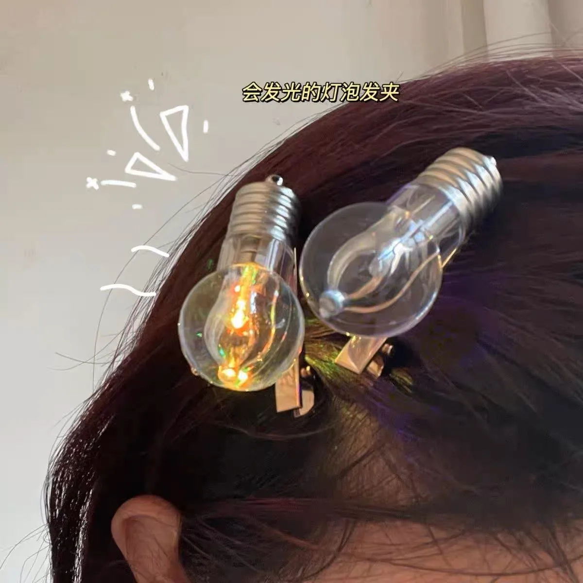 

Funny light bulb hairpin will light up hairpin fun simulation electric ins color changing clip side clip hair accessory