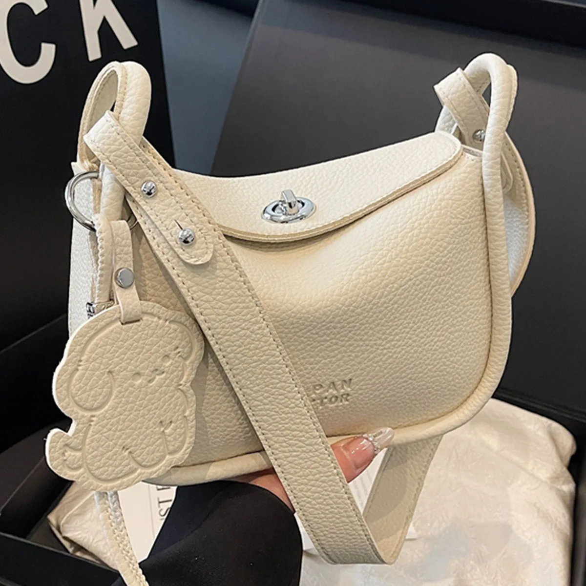 

This Year's Fashion Casual Small Square Bag 2025 Spring/Summer New Simple Fashion Shoulder Bag High-Grade Messenger Bag