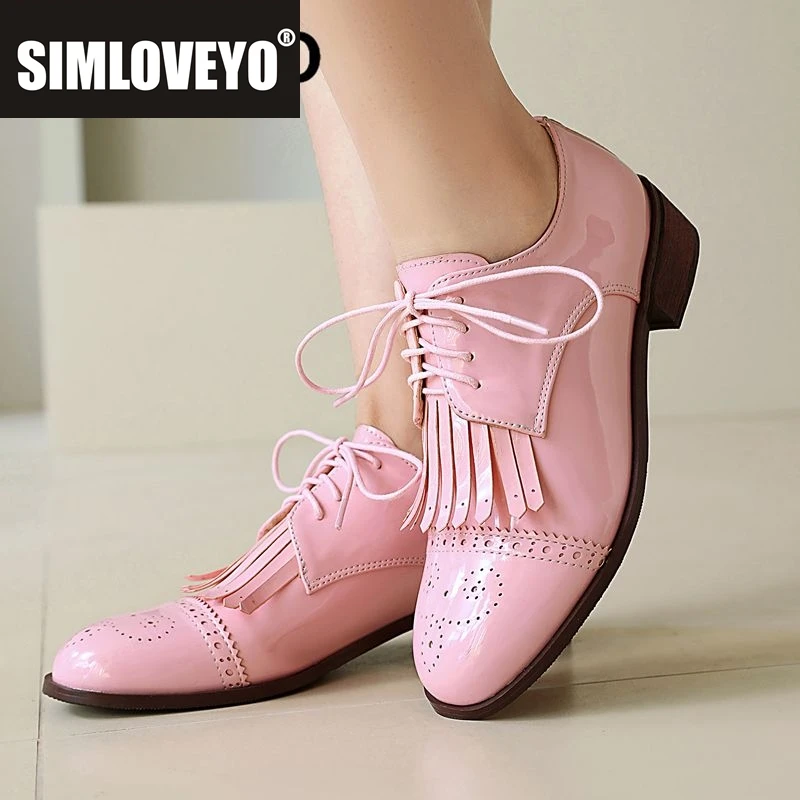 SIMLOVEYO تصميم لامعة النساء مضخات جولة تو كتلة الكعوب 3.5 سنتيمتر الدانتيل يصل شرابات حجم كبير 41 42 43 موضة الترفيه الأحذية اليومية