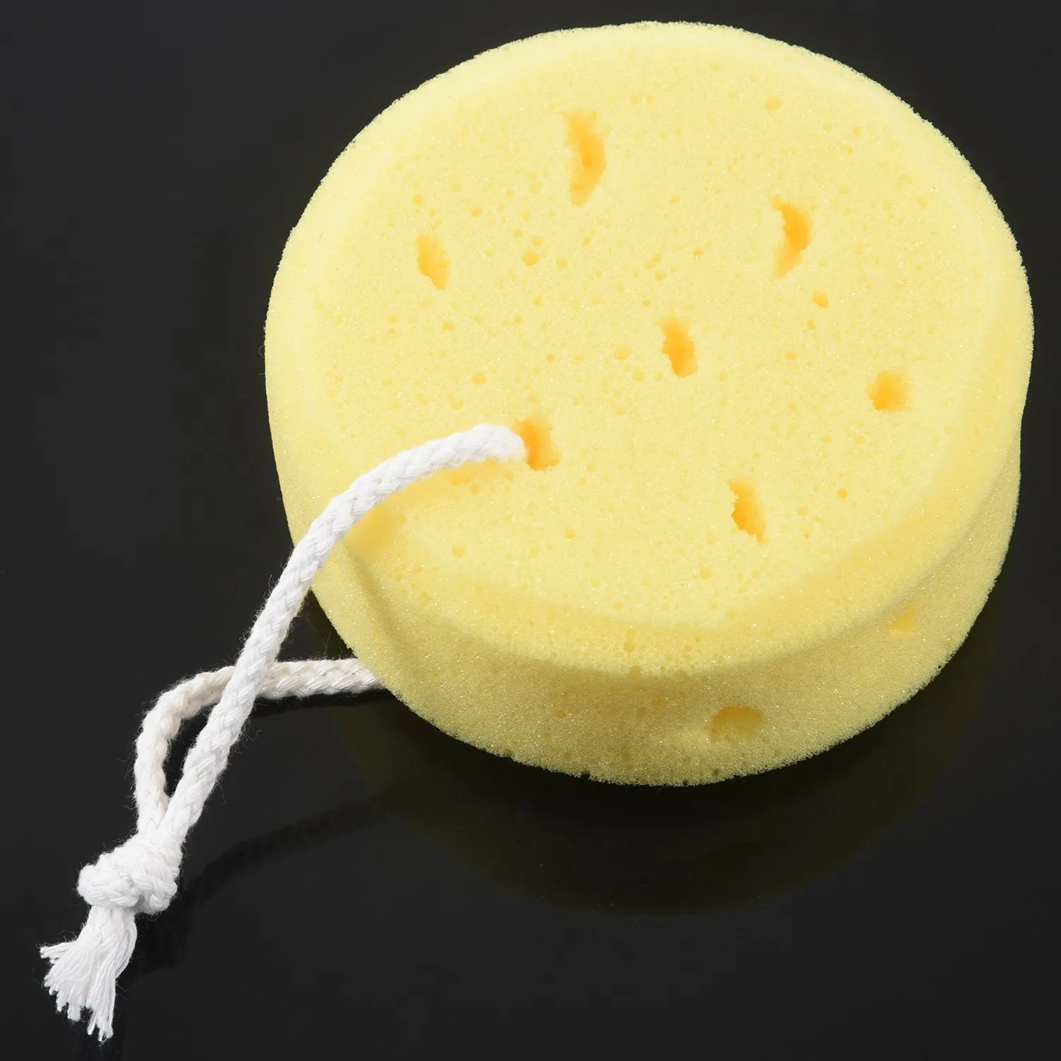 Esponja macia do chuveiro do corpo do banho redondo amarelo com laço de suspensão HY