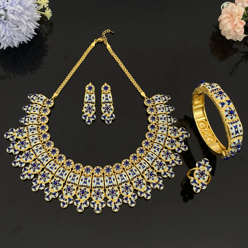 

Falair Luxury Imitation Pearl Jewelry Set for Women，Copper-Plated Necklace Earrings, Elegant Gift for Christmas Wedding Party