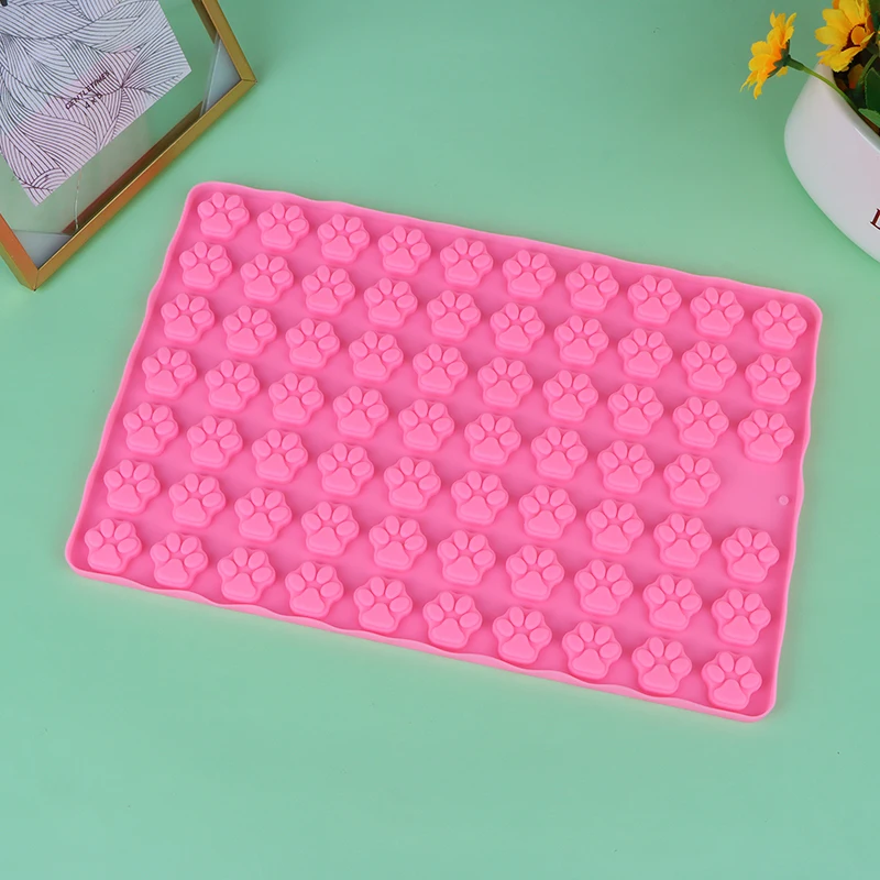 1Pc 69Cavity Silicone Dog Cat Paw Print Treat Molds Mini Gummy Candy Molds Non-Stick Food Grade Silicone Baking Molds