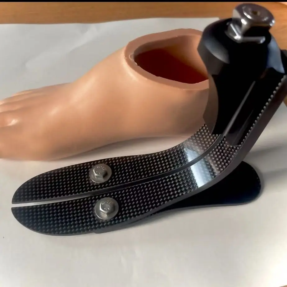 Sports Prosthetic High Quality Accessories Ankle Joint Connector Carbon Fiber Foot Board and  Model