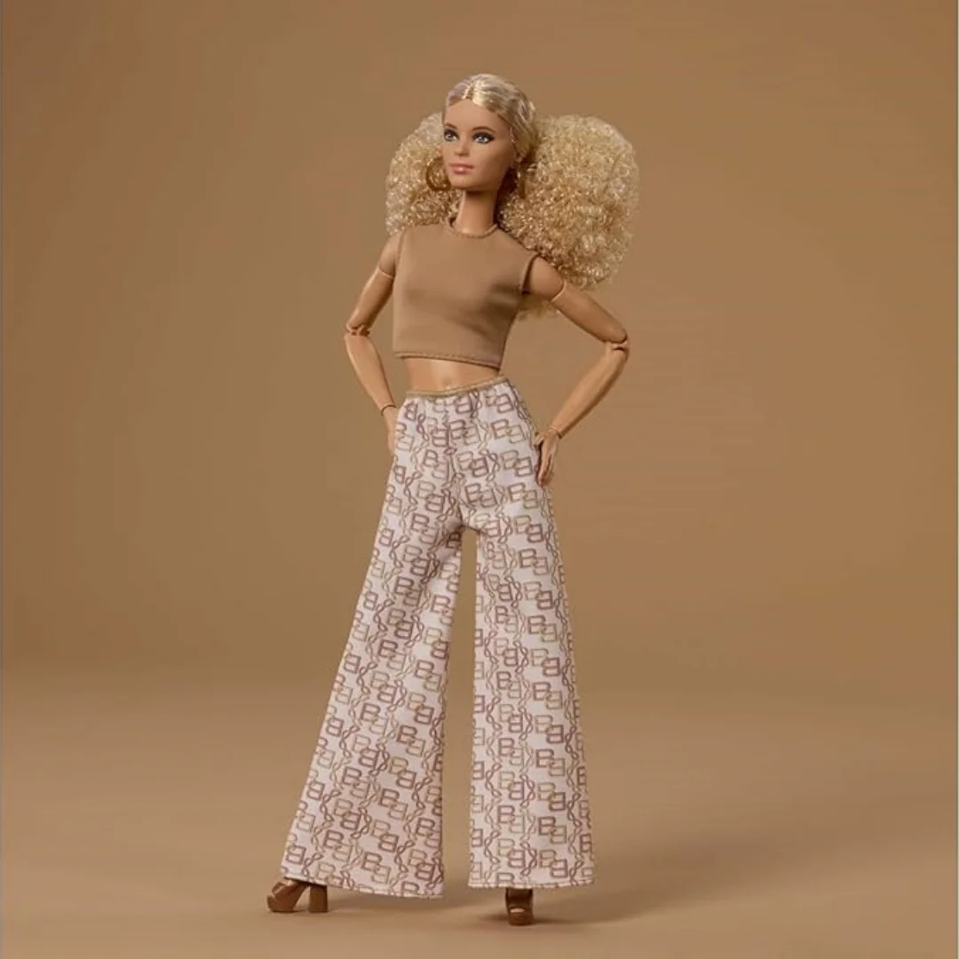 Genuine 2026 Barbie Basics Collectible Doll Model 07 With Blonde