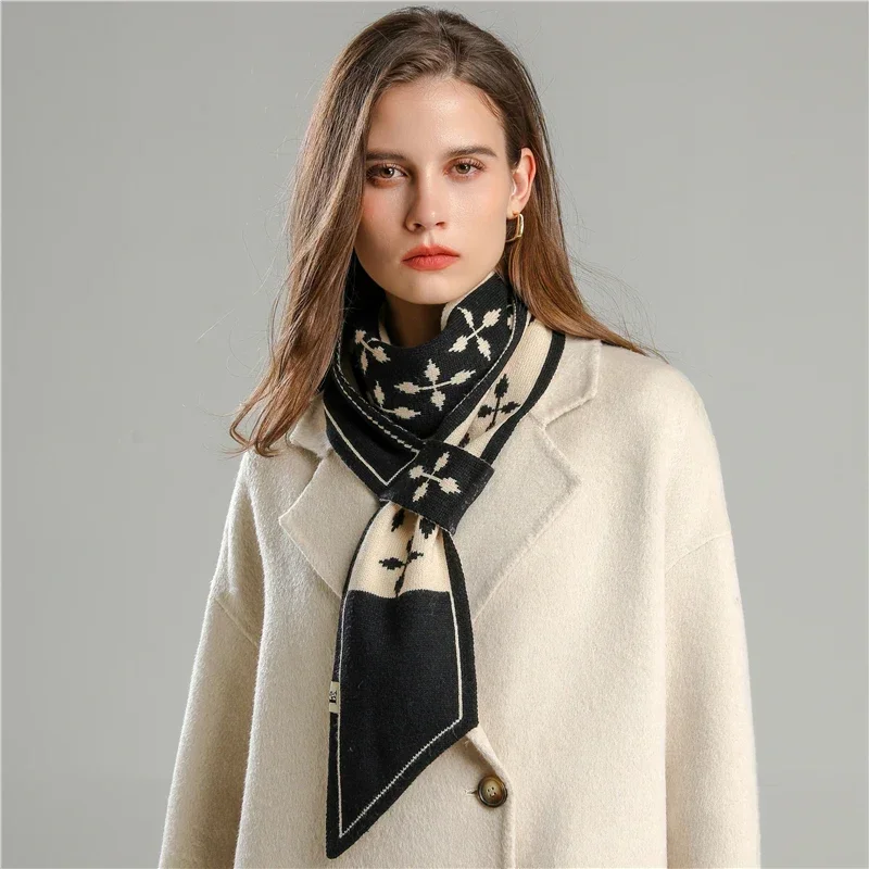 Luxury Brand Winter Cashmere Knitted Scarf for Women Design Print Warm Neckerchief Bandana Lady Long Skinny Scarves Neck Tie New