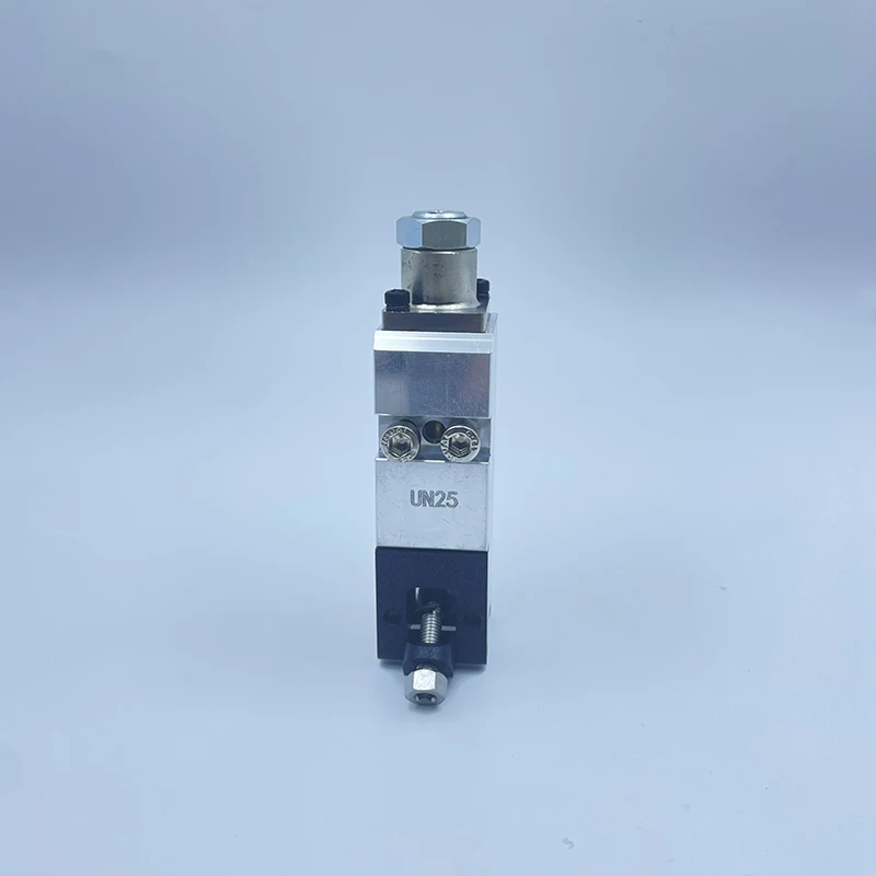 

1048996/1048992/UM25 Модуль клапана термоклеевого клея Nordson, совместимые запасные части промышленного класса, высокая точность