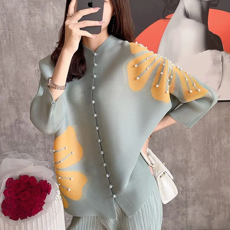 

Pleated Fashion Cardigan Top Women's Summer Style Relaxed Beaded Bat Sleeve Print Slim Shirt