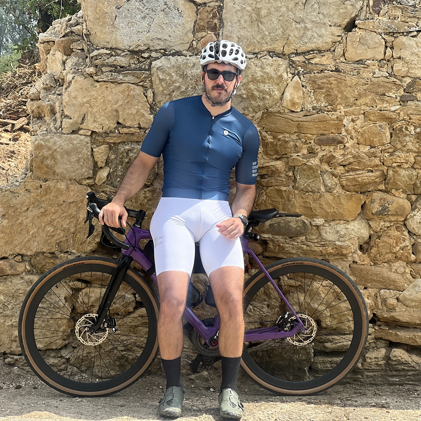 DAREVIE Herren Radfahren Maillo Feuchtigkeitsableitendes Trainingsniveau-Radtrikot Herren Coole und erfrischende Fahrradbekleidung für Herren – Detail 3