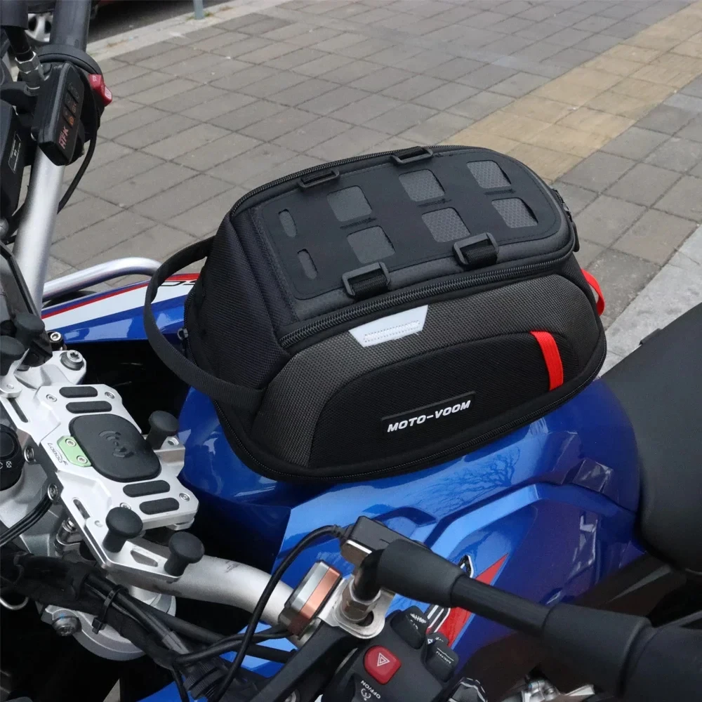 Multiple Motorcycle Models Universal Fuel Tank Bag 4.5L -6.5L Magnetic Motorcycle Tank Bag Portable Card Phone Tool Bag