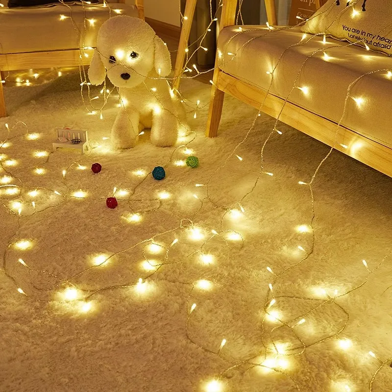 Luci natalizie alimentate a batteria 6M 40 Led String Christmas Lights 8 colori per la decorazione delle luci natalizie della festa nuziale della ghirlanda