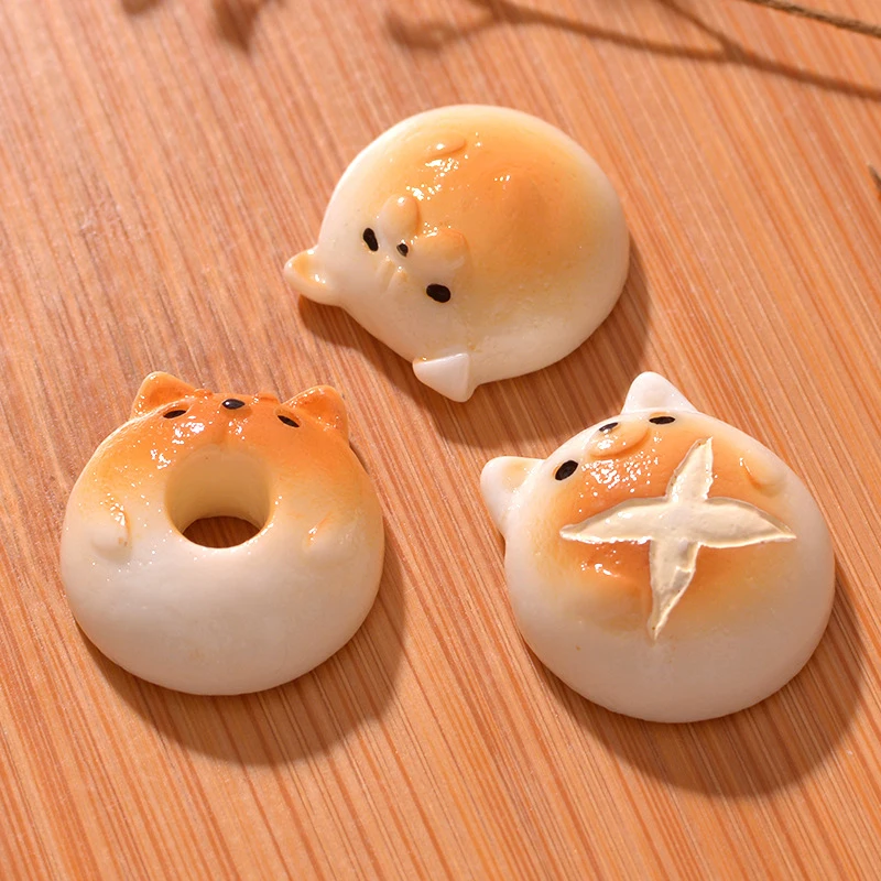 -Creative Dogs Bread Donuts Figurines Miniature Fashion Kitchen Food Toy Desktop Car Ornament DIY Decoration Accessories Gifts