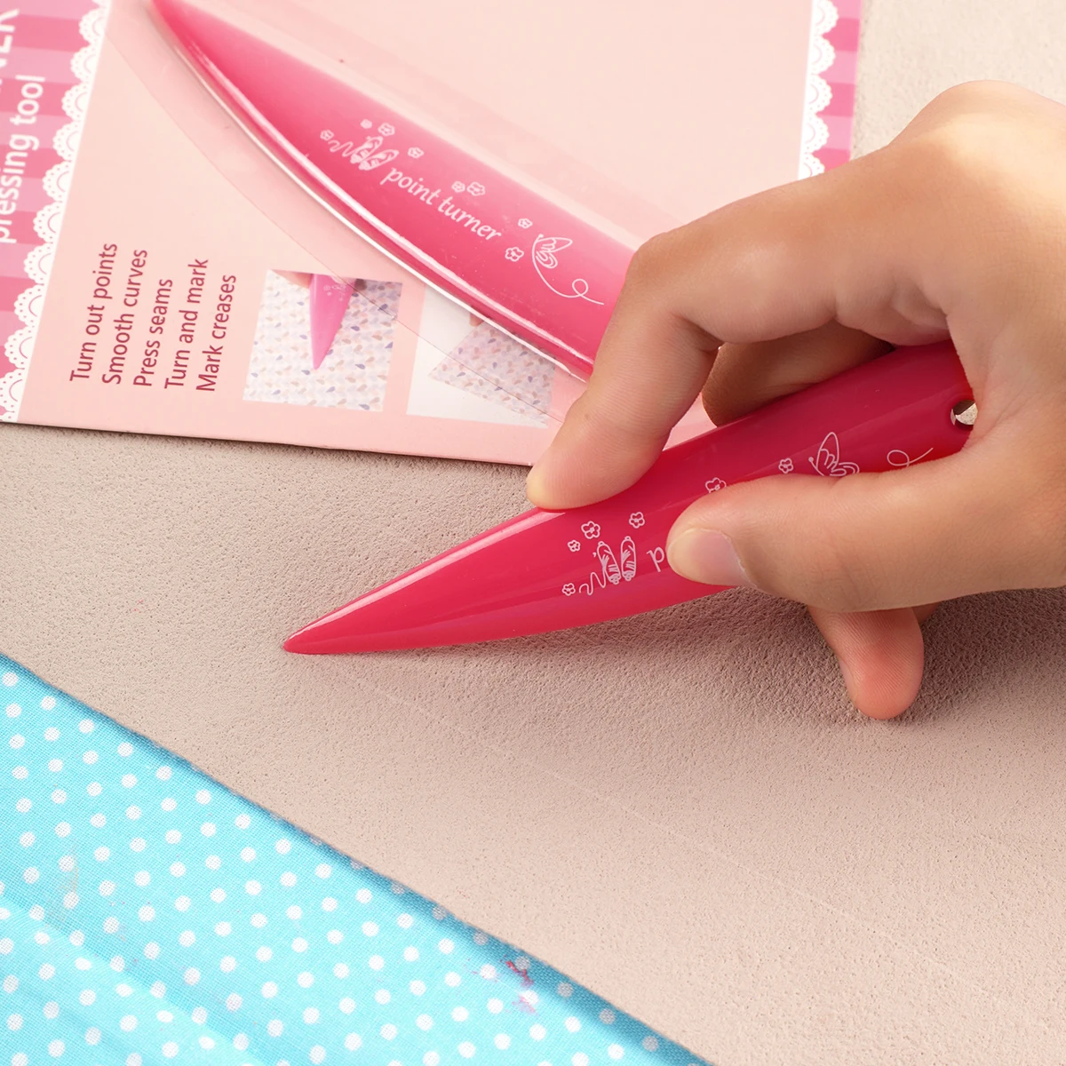 Pink Marking Pen Portable Tailors Fabric Cloth Markers Creases Tool Sewing Chalk Grinding Tool DIY Home Sewing Accessories