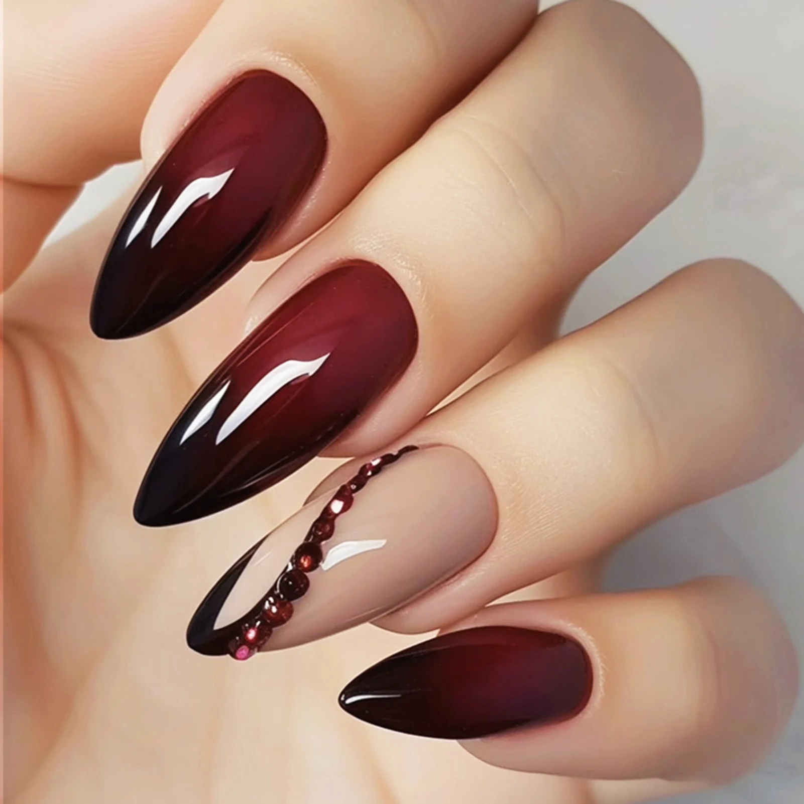 Artificial Nails Durable Press-On Nails for Wedding Party Elegant Gradient Almond Shaped Resin Manicure 24pcs Set
