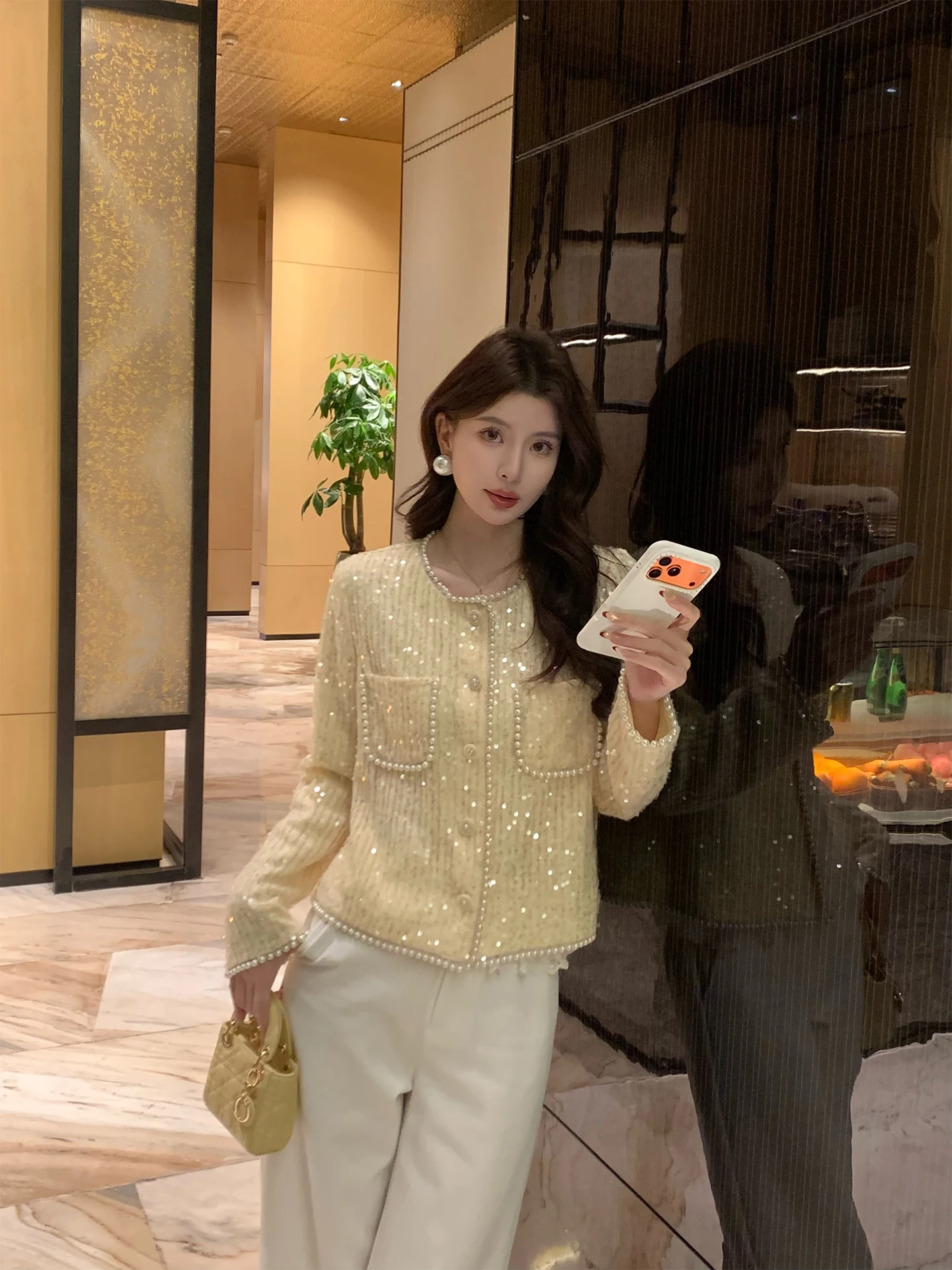 

Женская вязаная куртка Kun Total【Jewel ine】желтого цвета с пайетками, роскошная, в стиле маленькой Франции, новинка, премиум-качество