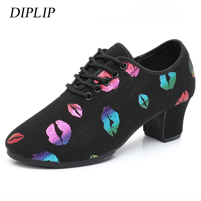 New Ballroom Latin Dance Shoes girl  Tango Sasha Jazz Modern Dance Women Dance Shoes Teacher Shoes 5cm Oxford Cloth Snea