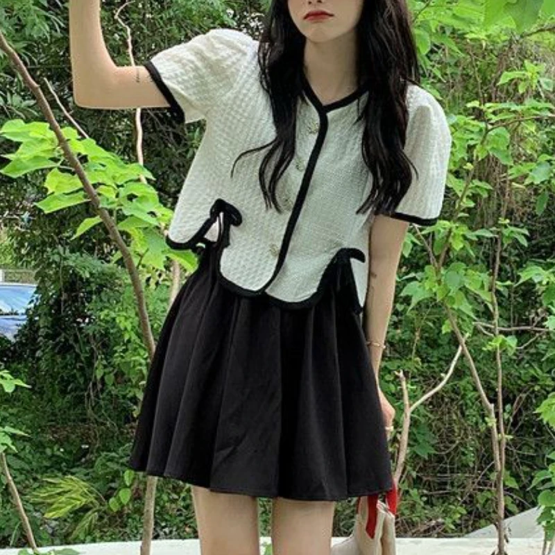 2 Pcs Sets Women Panelled Vintage T-shirts Elegant Folds Mini Skirts Aesthetic Summer Dating Basics Holiday Mujer Casual Ulzzang